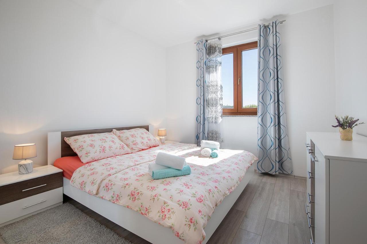 Kaylie Apartment 普拉 外观 照片
