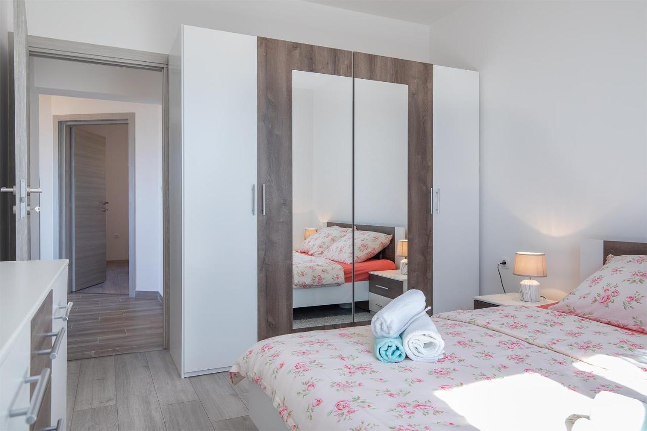 Kaylie Apartment 普拉 外观 照片